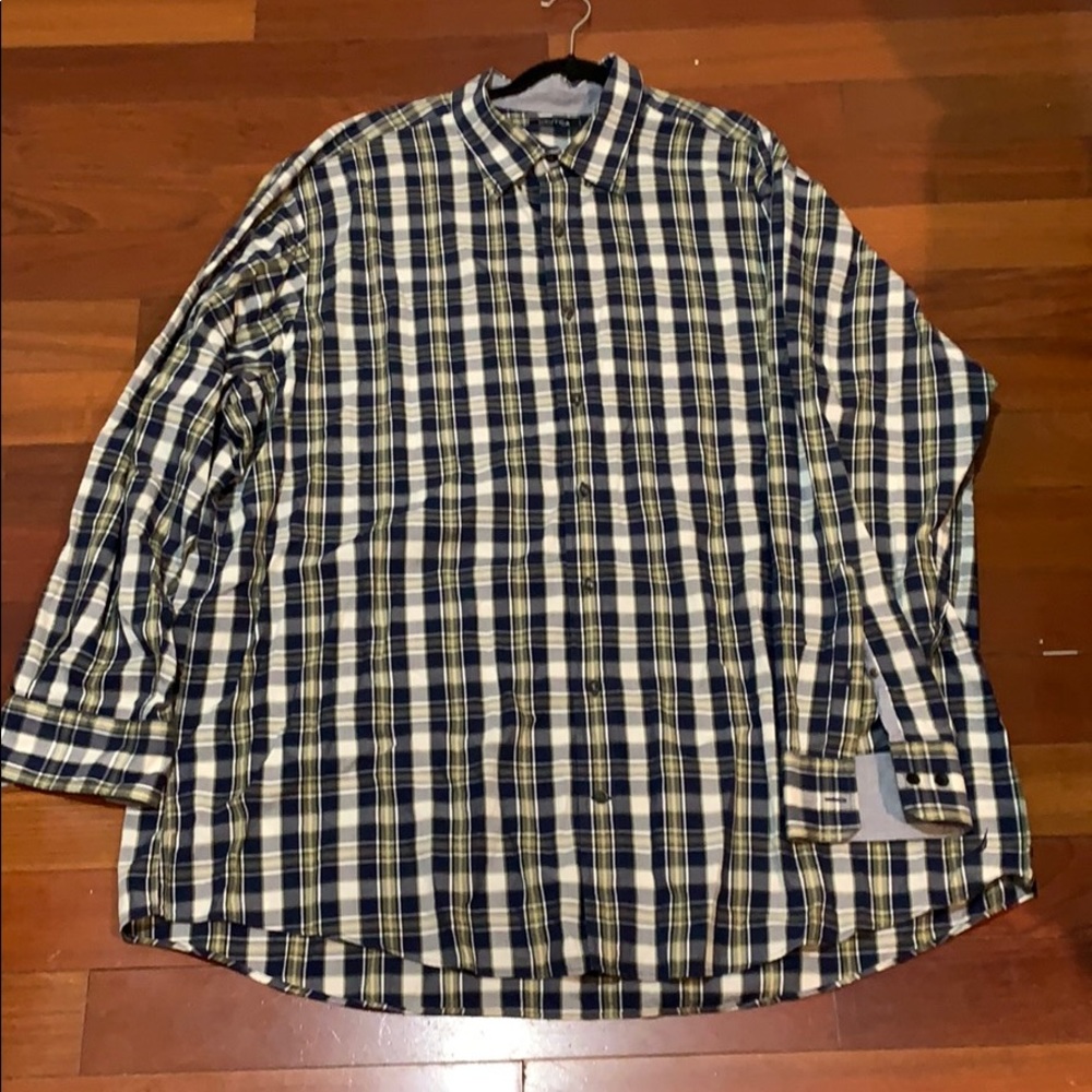 Men’s button down Shirt